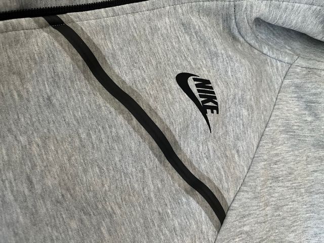 Sudadera Nike Tech Fleece Gris Mujer