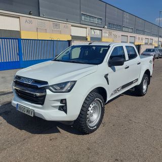Isuzu D-Max N60 2023  * Impecable*