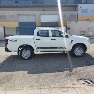 Isuzu D-Max N60 2023  * Impecable*