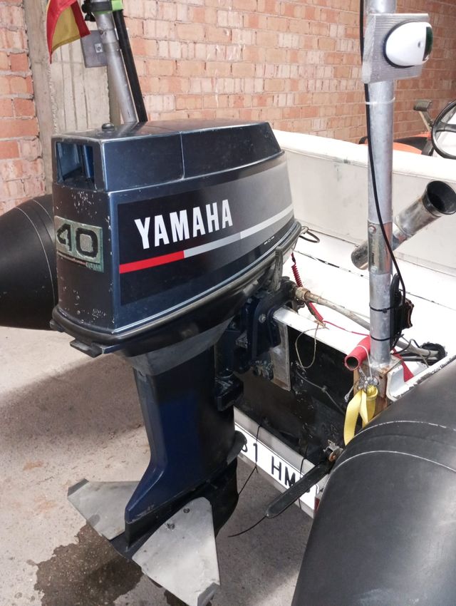 Lomac 4,60m: embarcación semirrígida