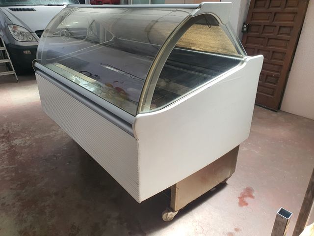 Vitrina Helados 12 sabores - 10L O 24 sabores - 5L
