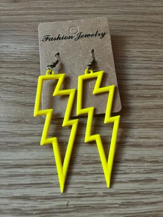 Pendientes rayo amarillo grande