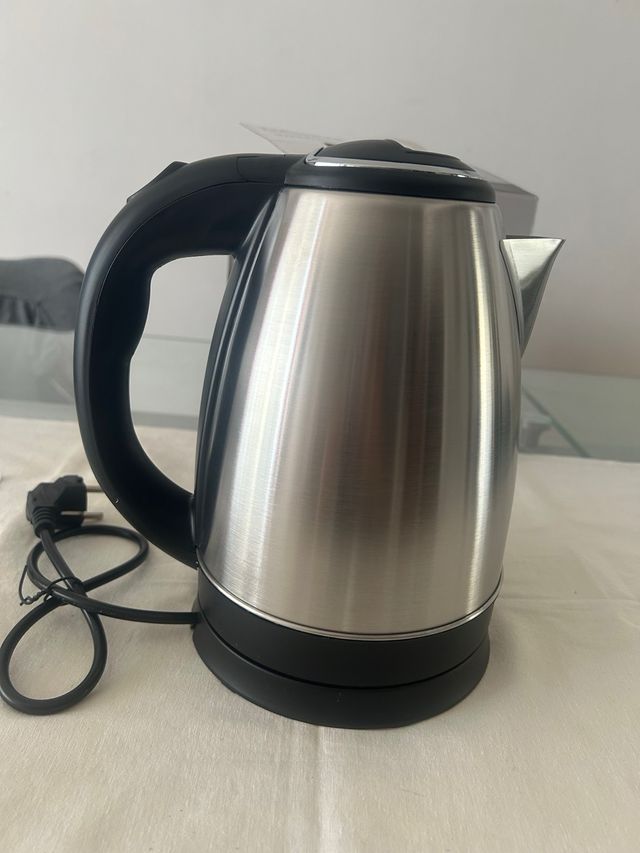 Bollitore elettrico HÄGEN HA-5525SIL 1.8L