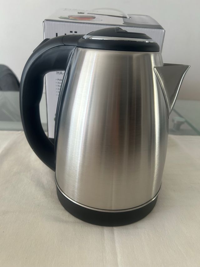 Bollitore elettrico HÄGEN HA-5525SIL 1.8L