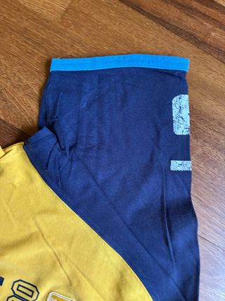 Camiseta Reebok vintage amarilla y azul
