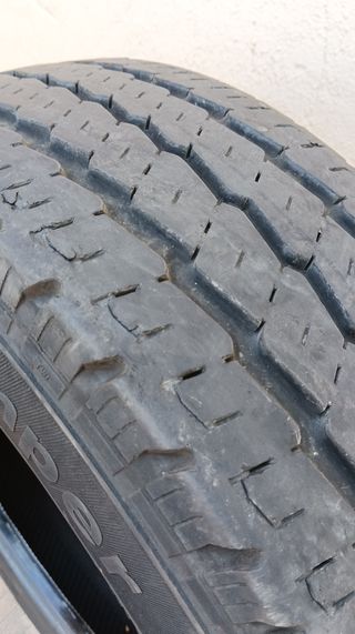 Neumático Continental 215/70 R15 CP
VancoCamper.
