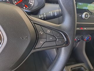 Renault Clio Business.