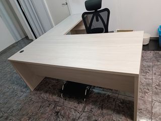 Escritorio, mesa de despacho 180, color acero.

