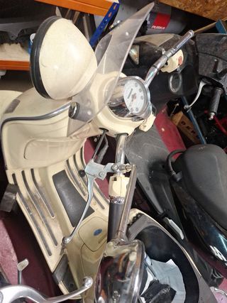 Vespa LVX 125: despiece