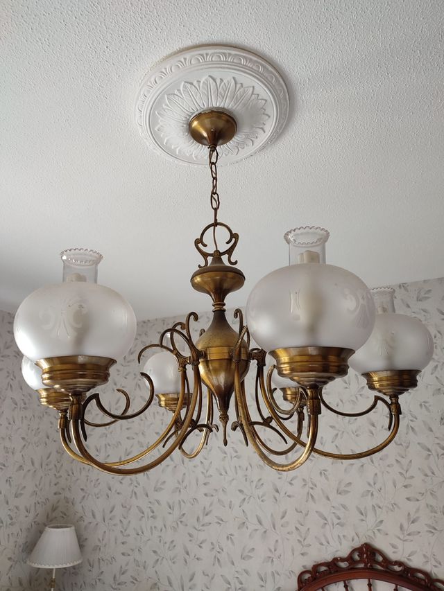 6  tulipas de cristal tallado