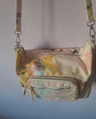 Bolso Desigual beige y multicolor