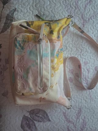 Bolso Desigual beige y multicolor