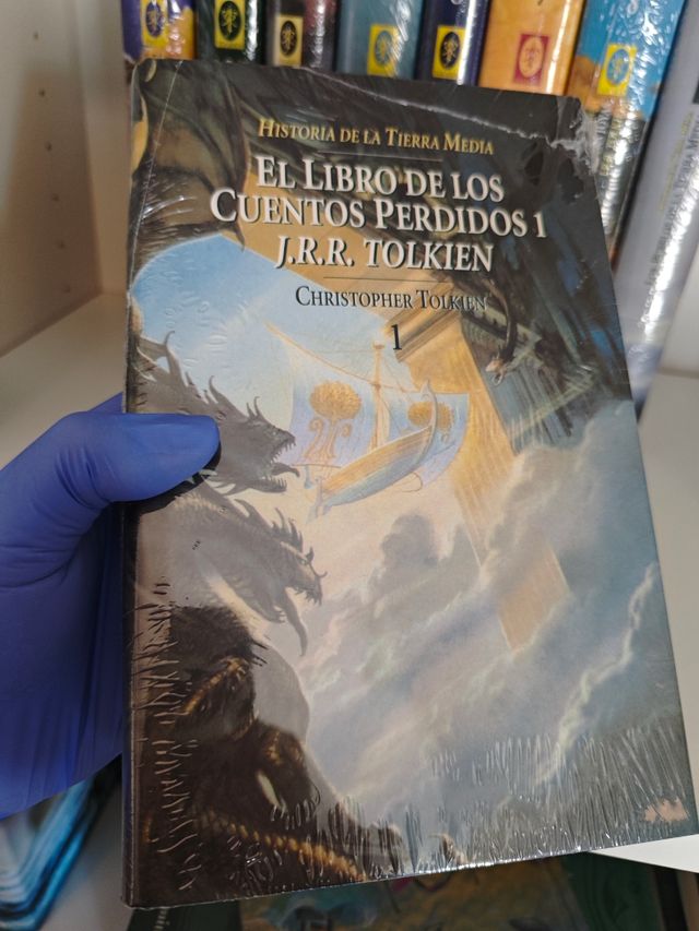 COLECCIÓN HISTORIA DE LA TIERRA MEDIA PRECINTADA