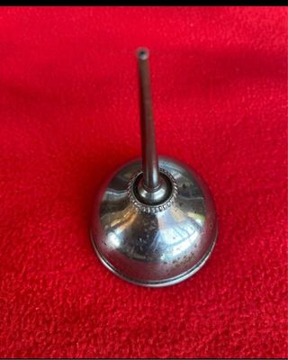 Aceitera Antigua Sigma