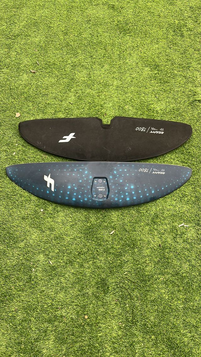 F-One Gravity 1800 Foil - ¡Oferta!