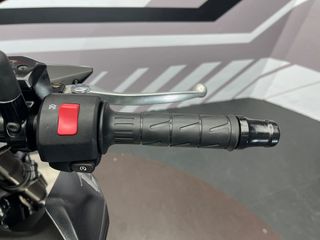 Kawasaki Z900E Negra Verde