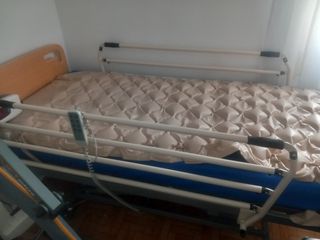 Cama articulada ortopédica