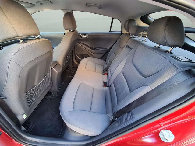 Hyundai IONIQ 1.6 GDI PHEV autom. híbrido ench.  