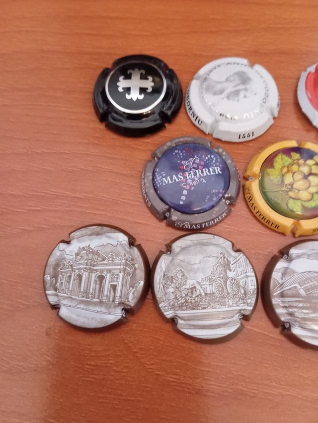 12 Chapas Cava - Coleccion