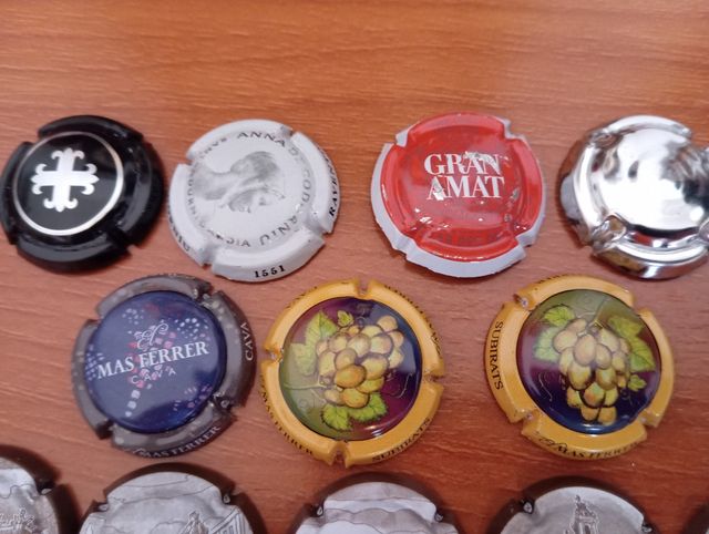 12 Chapas Cava - Coleccion