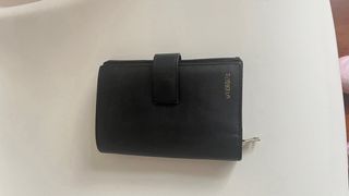 excelente Cartera Uterqüe negra mujer. apenas usad