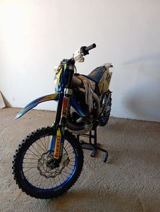 Moto Enduro TM 250 2012