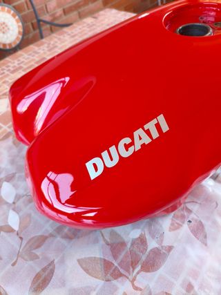 Serbatoio Ducati 748/916/996/998