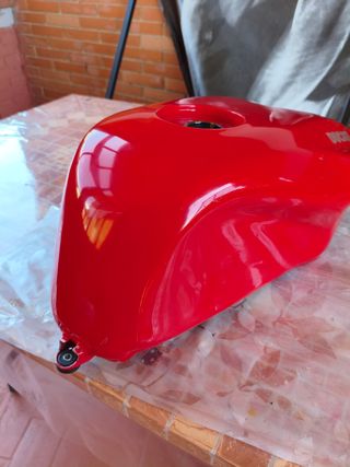 Serbatoio Ducati 748/916/996/998
