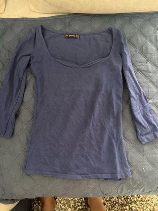Camiseta Bershka azul - Talla S