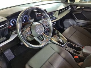Audi A3 30 TFSI STRONIC 