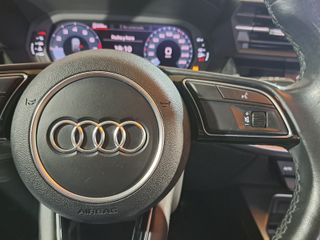 Audi A3 30 TFSI STRONIC 