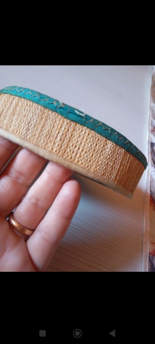 Scatolina ricamo vintage floreale