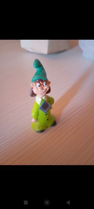 Statuina Mago Kinder Ferrero