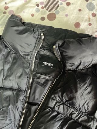 Chaleco negro Pull&Bear 