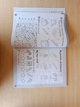 Kid's Box Level 1 Activity Book with CD-ROM Upd...