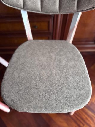 4 sillas comedor beige metal