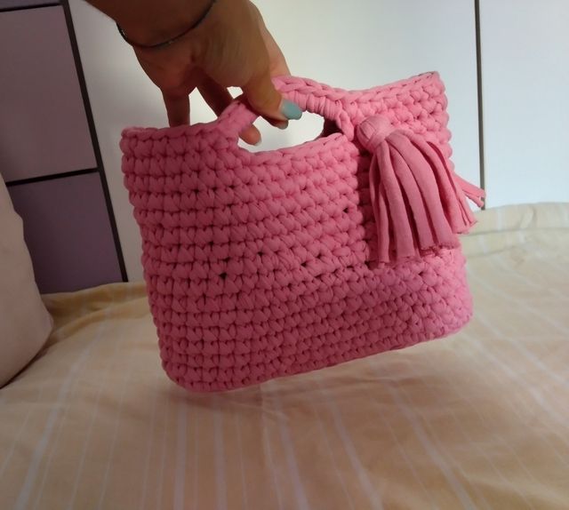 Borsa uncinetto rosa