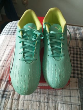 Botas fútbol Puma - Talla 43