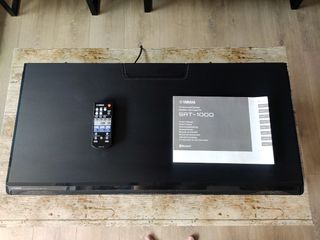 Yamaha YRT-1000 - Proyector/Barra sonido