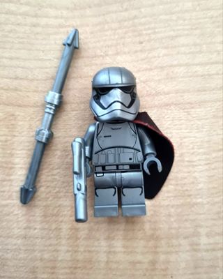 Lego Minifigure Captain Phasma