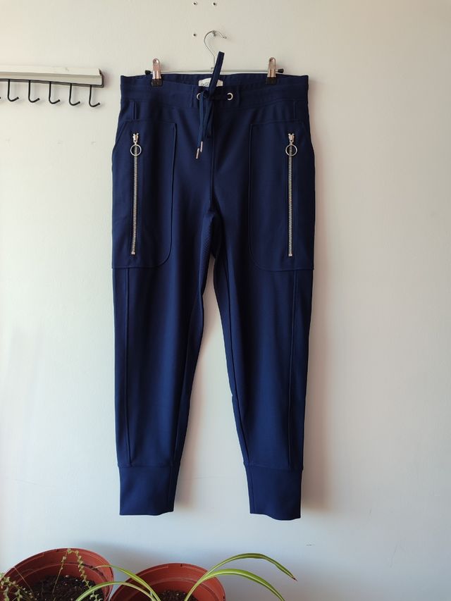 Pantalones azul marino multifuncional