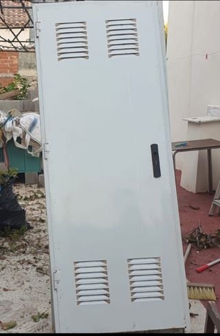 Puerta trastero ventilación