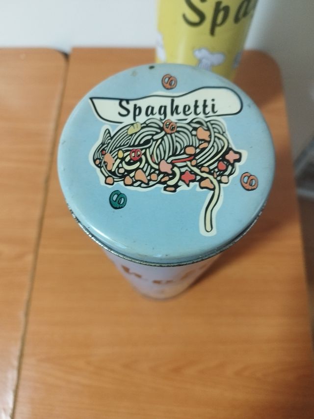 bote metalico para espaguetis