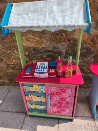 Puesto mercado infantil madera