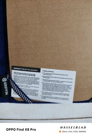 Custodia Griffin Varsity Passport iPad mini