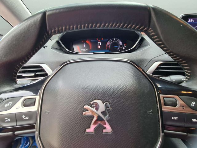 Peugeot 3008 130cv. ACTIVE PACK