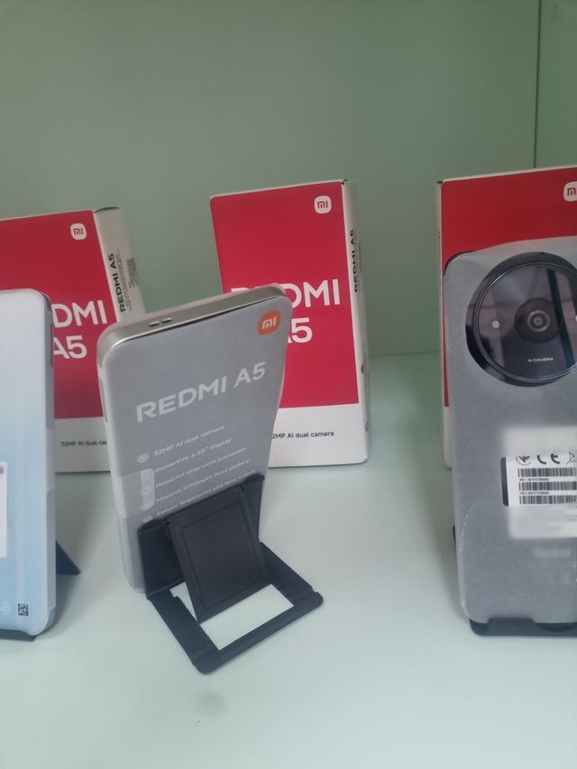 Xiaomi Redmi A5 - azul y color oro