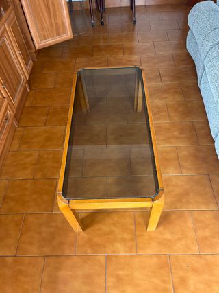 Mesa centro cristal madera
