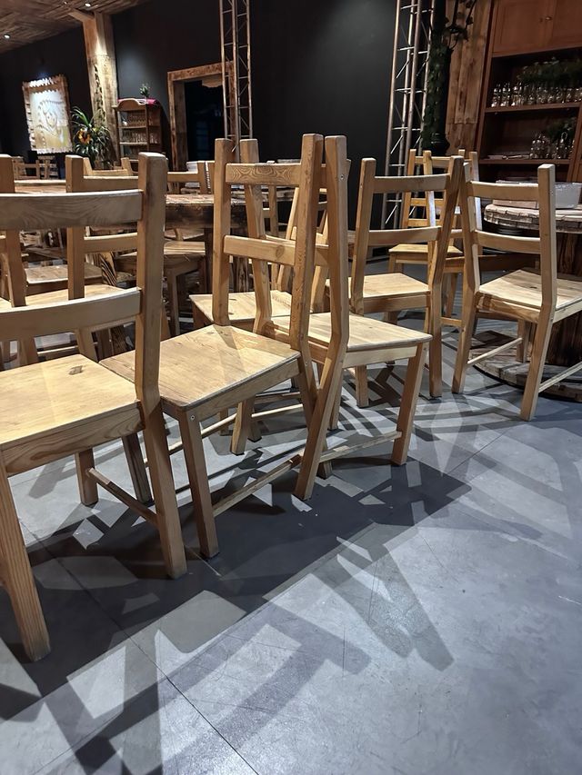 50 ULTIMAS Sillas de Madera Unidad 15€