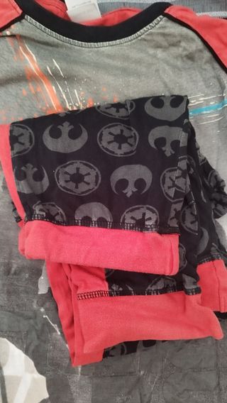 Pijama Star Wars - Brilla en la oscuridad